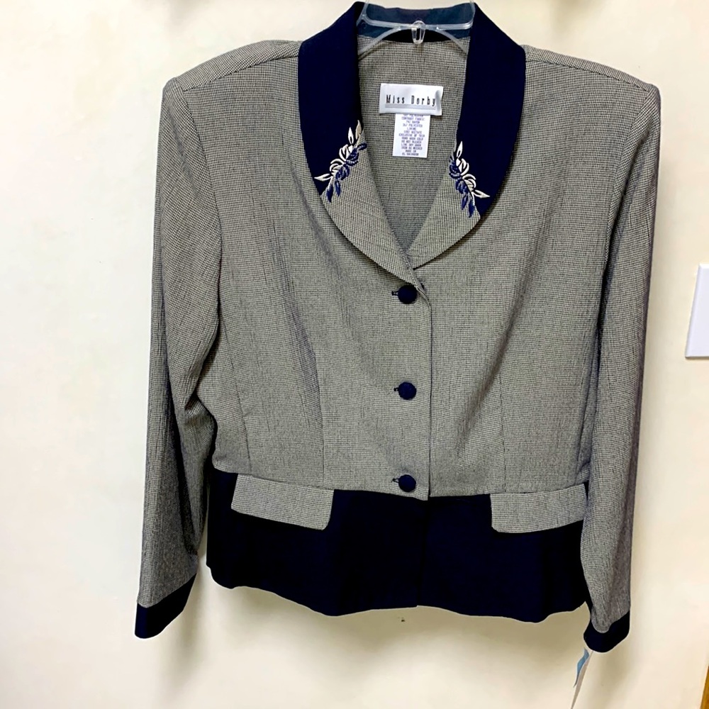 NWT Women’s Navy Herringbone Size 16  Dressy Top/Suit Jacket